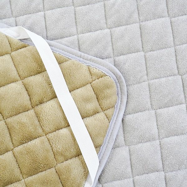 グリーン/グレー