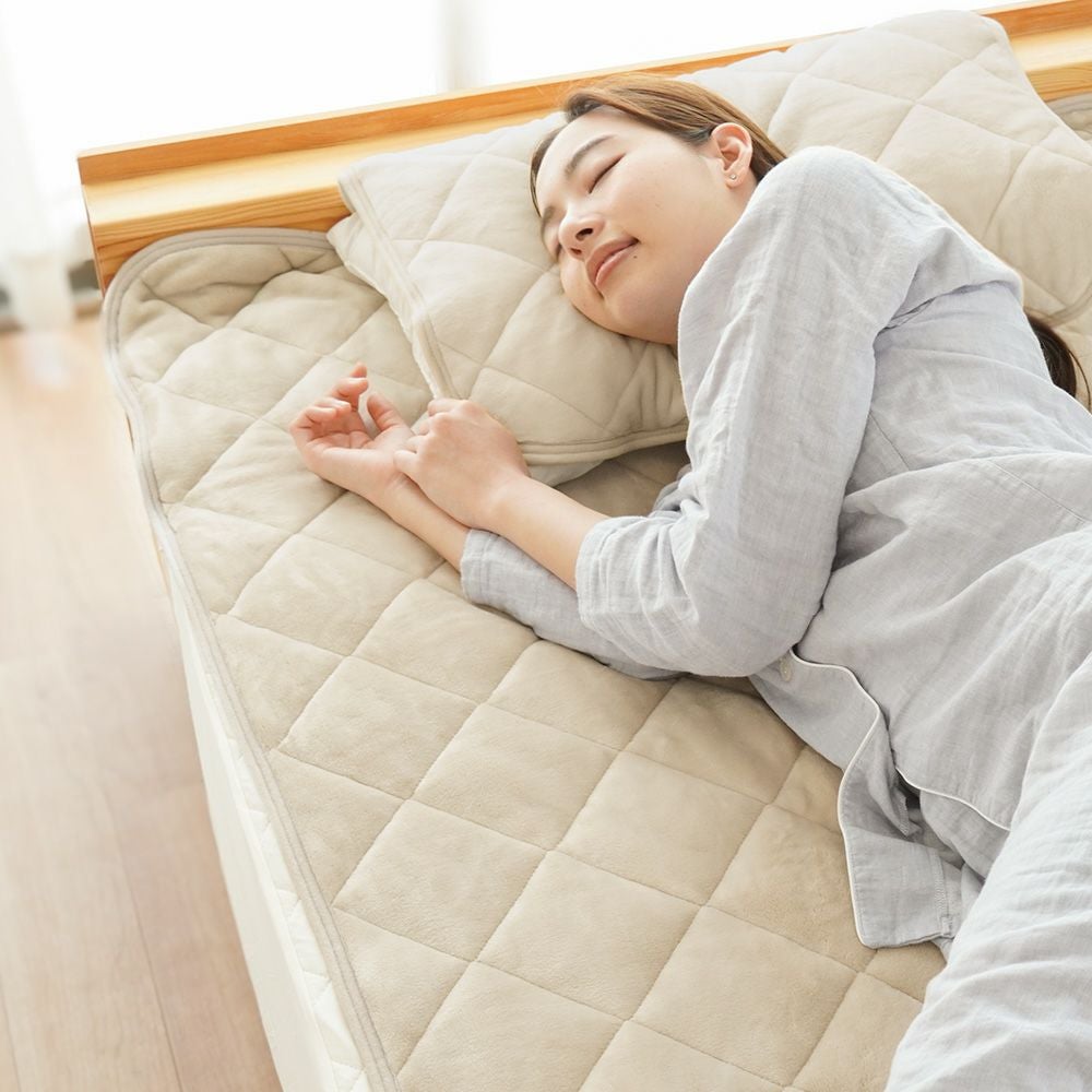 西川 しっとりとろける 敷きパッド ダブル 纏生 フランネル あったか