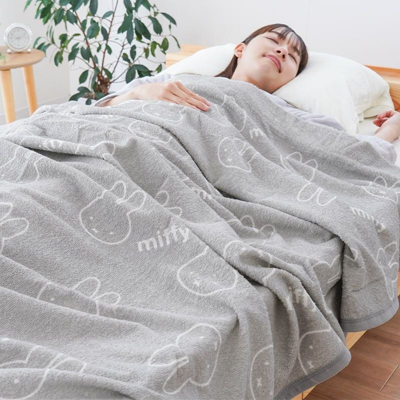 西川 ミッフィー タオルケット シングル 140×200cm DB3201TF | ね