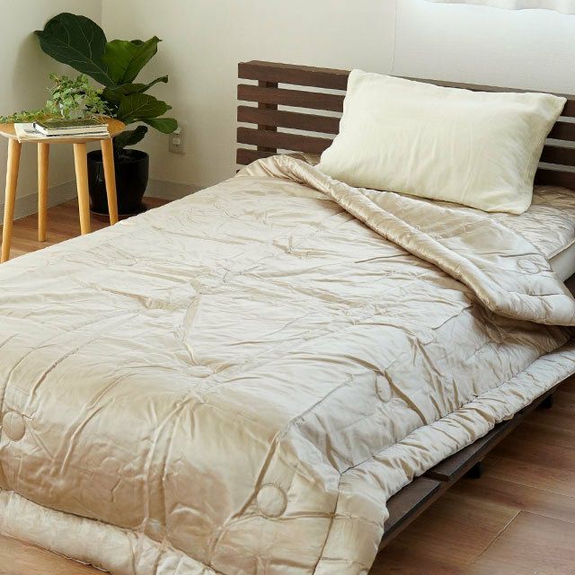 肌に優しい シルク 肌掛け布団 シングルロング 150×210cm | ねごこち