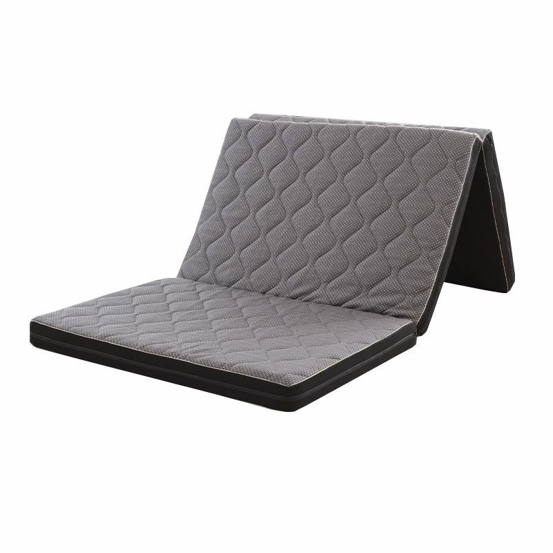 高反発タイプの三つ折りマットレス